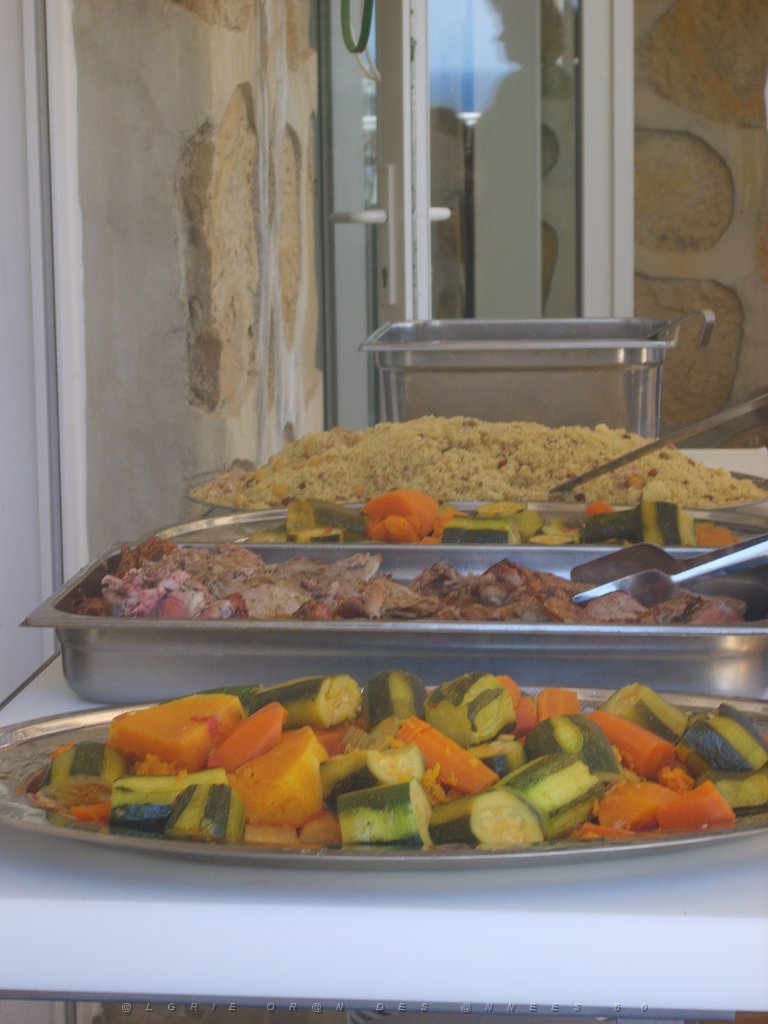 UN MECHOUI AVEC LES AMIS PN D ANDALOUSIE 9 05 2013 A MOJACA (45).JPG -  